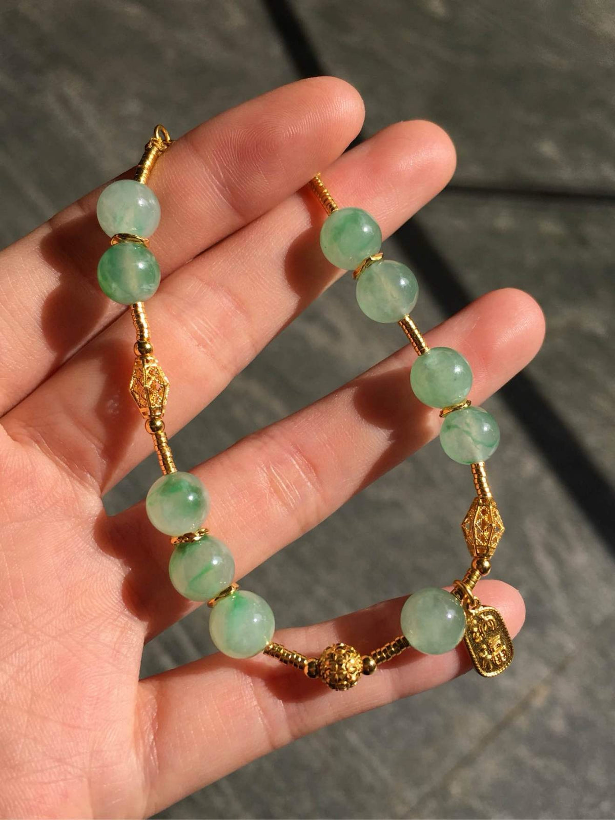 Icy Vivid Green Jadeite Bead Bracelet with 24K Gold