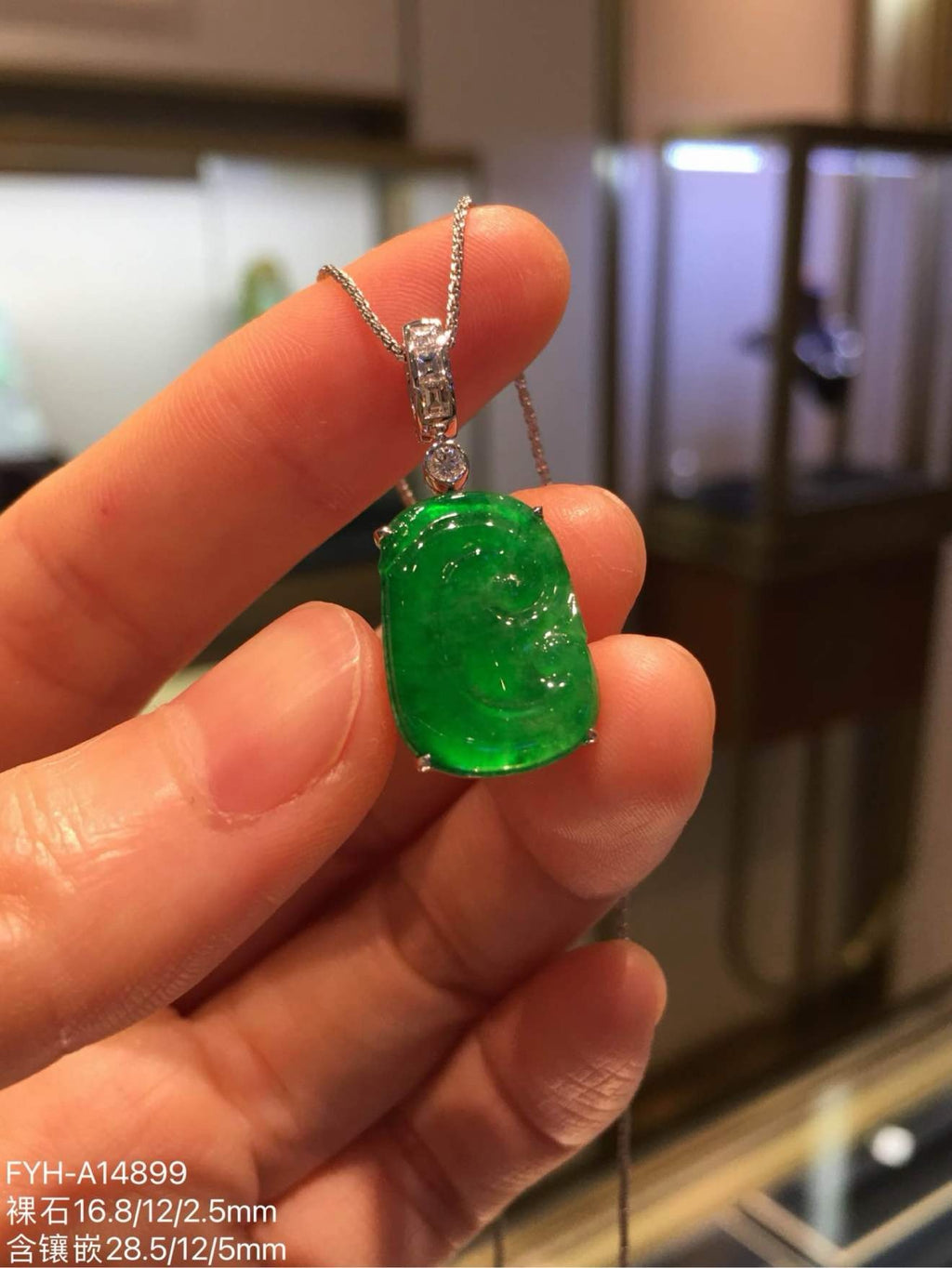 Glassy Vivid Green Jadeite Ruyi Pendant with 18K Gold and Diamonds