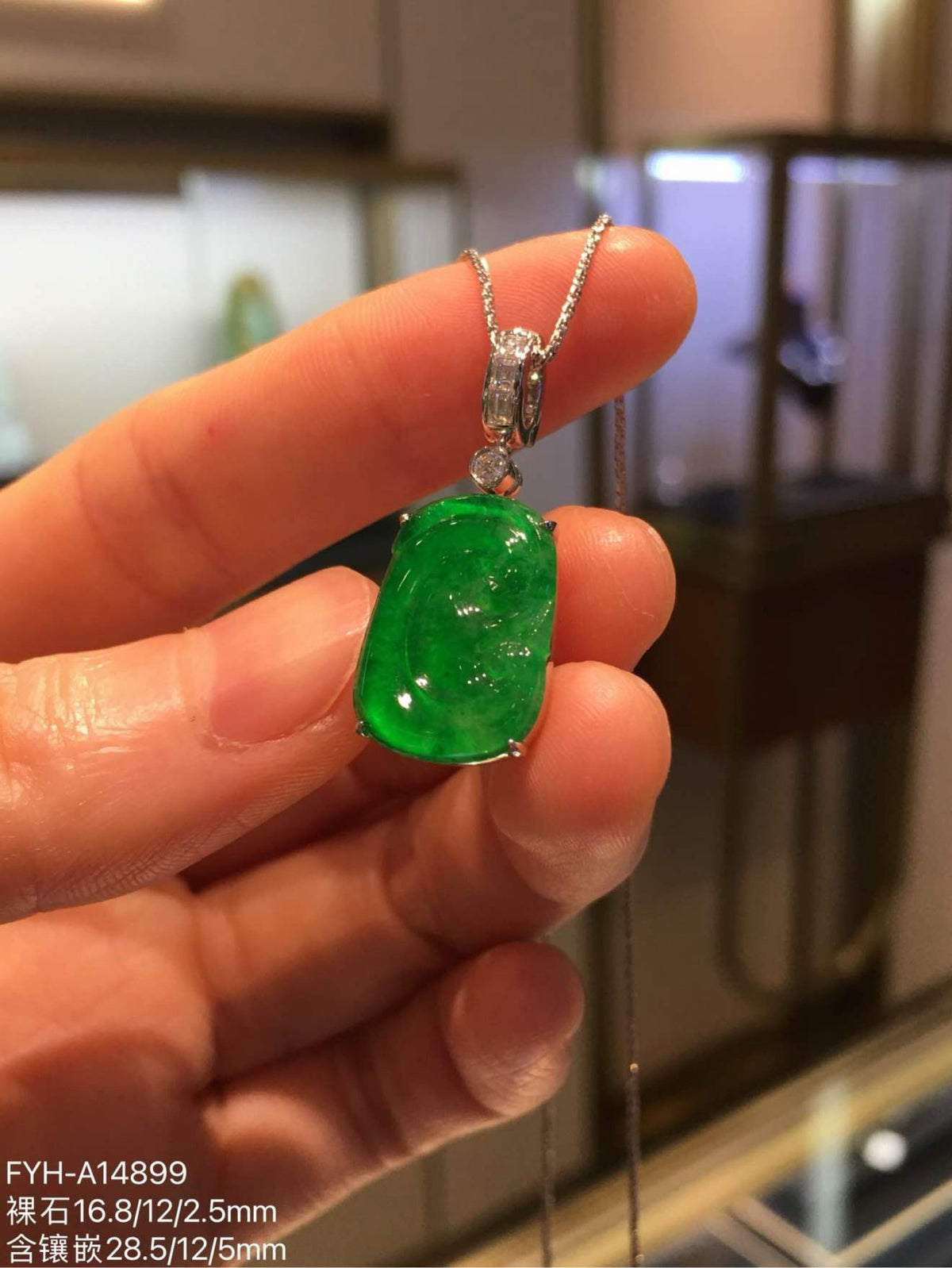 Glassy Vivid Green Jadeite Ruyi Pendant with 18K Gold and Diamonds