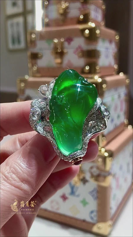 Sculptural imperial-green natural jadeite cabbage ring set in 18K gold and diamonds